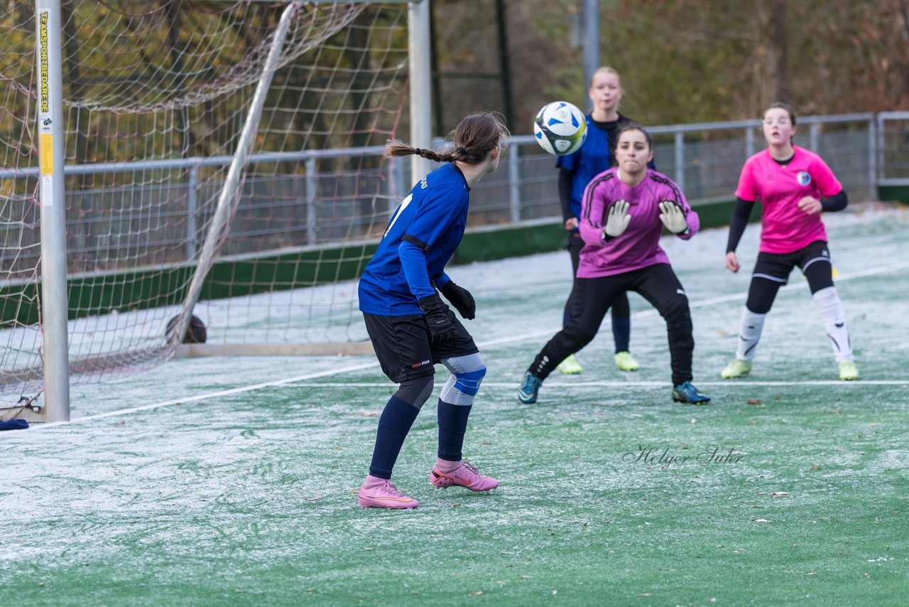 Bild 311 - wCJ VfL Pinneberg - SSV Rantzau : Ergebnis: 0:0